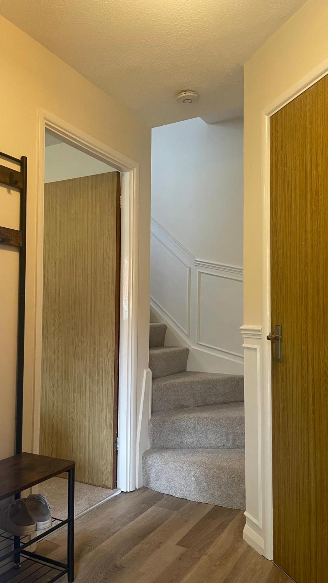 Entire Home With Private Entrance Earley Екстериор снимка